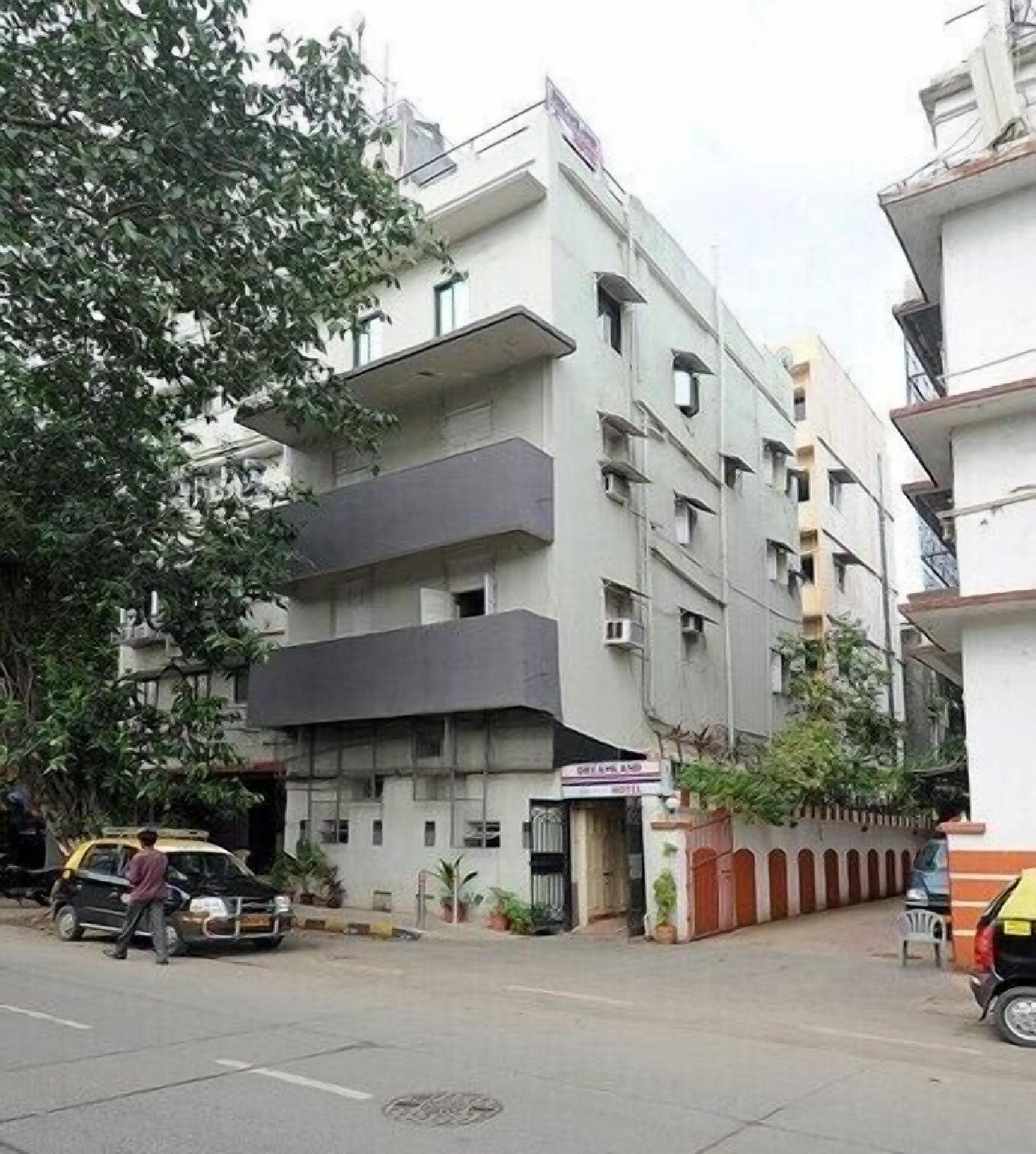 Super Oyo Hotel Dreamland Mumbai Bagian luar foto